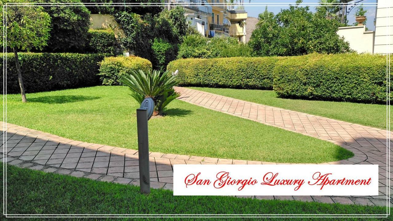 San Giorgio Luxury Apartment Taormina-Panoramic Pool & Parking Space Zewnętrze zdjęcie